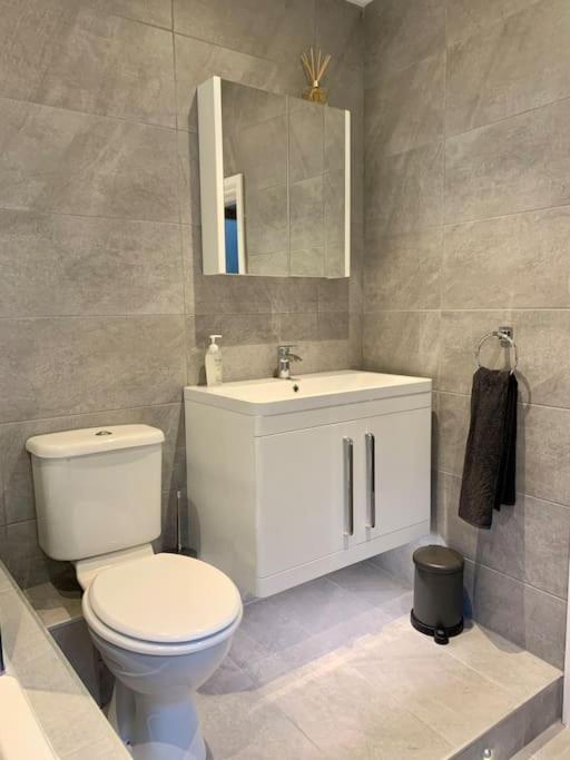 Renovated Miner'S Cottage - Family & Dog Friendly Abertillery Kültér fotó