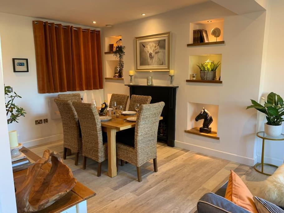 Renovated Miner'S Cottage - Family & Dog Friendly Abertillery Kültér fotó